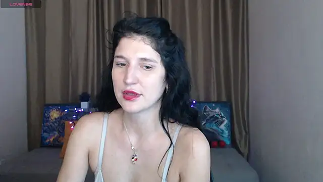 Snapshot of Alianna_Solo_Kisses chatting on March 2025 12:35:02 PM Alianna Solo Kisses online show from March 2025 12:35:02 PM