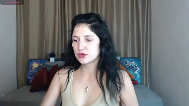 Snapshot of Alianna_Solo_Kisses chatting on March 2025 12:25:02 PM Alianna Solo Kisses online show from March 2025 12:25:02 PM