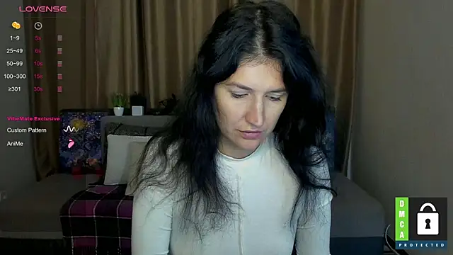 Snapshot of Alianna_Solo_Kisses chatting on September 2025 05:24:01 AM Alianna Solo Kisses online show from September 2025 05:24:01 AM