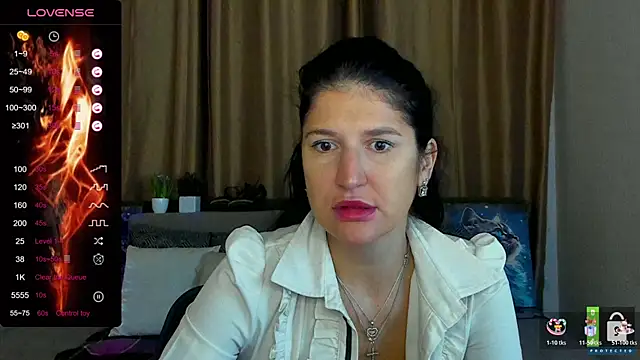 Snapshot of Alianna_Solo_Kisses chatting on October 2025 05:29:02 AM Alianna Solo Kisses online show from October 2025 05:29:02 AM