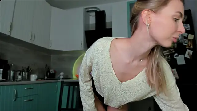 Snapshot of Sp1cyme chatting on December 2024 03:55:01 PM Sp1cyme online show from December 2024 03:55:01 PM