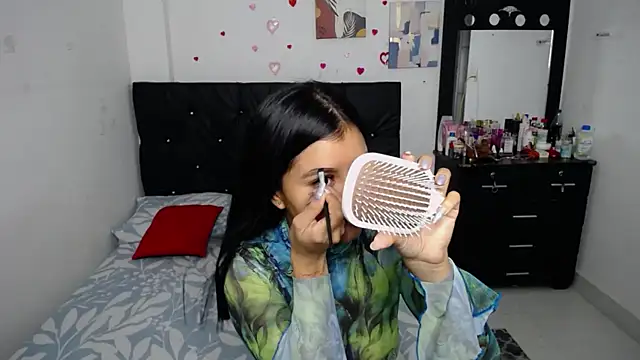 Snapshot of floweer_ chatting on October 2025 02:55:02 AM floweer online show from October 2025 02:55:02 AM