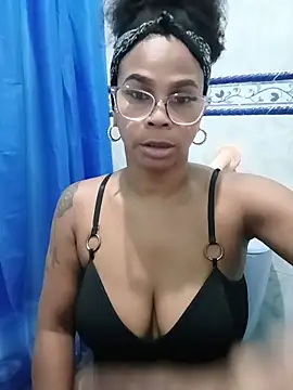 Melanie candy  online show from April 2026 02:42:01 AM