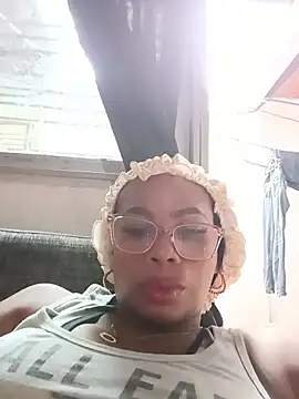 Melanie candy  online show from April 2026 09:19:01 PM