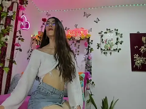 Snapshot of anasttacia_210 chatting on October 2025 03:17:01 AM anasttacia 210 online show from October 2025 03:17:01 AM