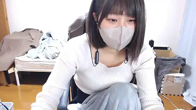 Snapshot of izumi__123 chatting on December 2024 12:35:01 PM izumi 123 online show from December 2024 12:35:01 PM