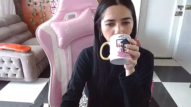 Snapshot of kendall_all4u chatting on February 2026 08:56:01 PM kendall all4u online show from February 2026 08:56:01 PM