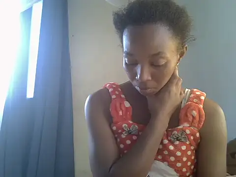 Snapshot of ElianeHot chatting on February 2026 07:53:02 AM ElianeHot online show from February 2026 07:53:02 AM