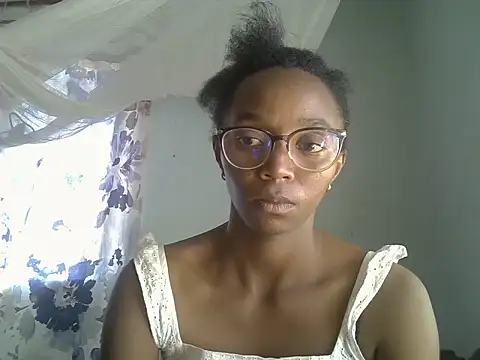 Snapshot of ElianeHot chatting on April 2026 11:21:01 AM ElianeHot online show from April 2026 11:21:01 AM