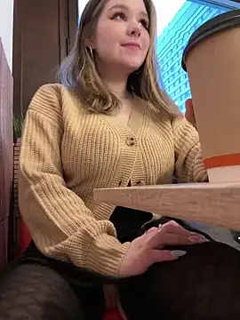 PumaShyXD online show from February 2025 01:52:01 PM