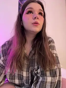 PumaShyXD online show from March 2026 10:10:02 AM