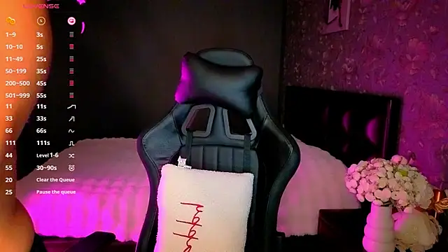 babyleilaa online show from February 2026 09:55:02 PM