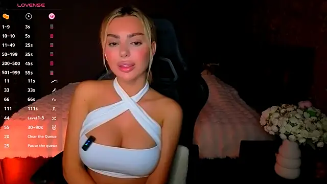 babyleilaa online show from July 2026 08:11:02 PM