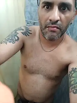 Snapshot of Luchi_pijagorda chatting on January 2025 10:34:02 PM Luchi pijagorda online show from January 2025 10:34:02 PM