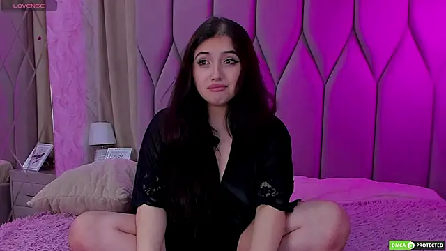 Snapshot of JennyFerguson chatting on September 2025 06:35:01 AM JennyFerguson online show from September 2025 06:35:01 AM