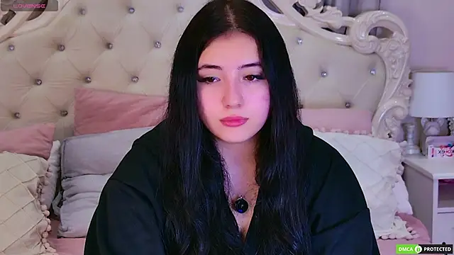 Snapshot of JennyFerguson chatting on June 2026 06:34:02 PM JennyFerguson online show from June 2026 06:34:02 PM