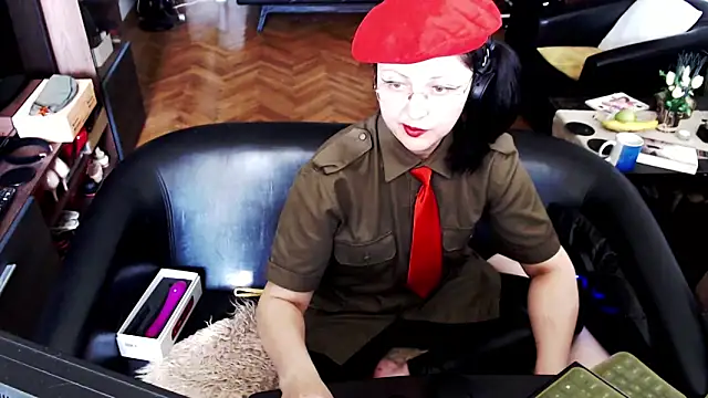 Snapshot of Imperatriza chatting on May 2026 02:45:01 PM Imperatriza online show from May 2026 02:45:01 PM