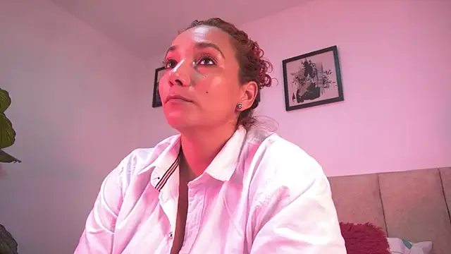 Snapshot of amber_demons2021 chatting on March 2026 10:38:01 PM amber demons2021 online show from March 2026 10:38:01 PM