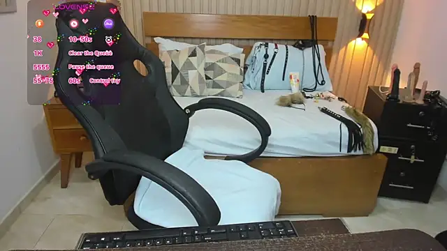 luciana ballesteros  online show from March 2025 12:56:02 PM