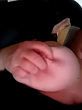 poussychats online show from January 2025 02:06:01 PM