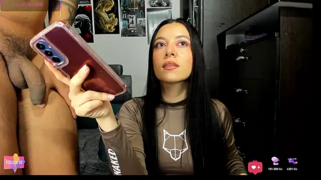 Snapshot of ethan_chloeee chatting on March 2026 04:03:01 AM ethan chloeee online show from March 2026 04:03:01 AM