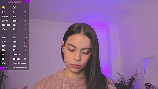 Aleejaa   online show from April 2026 11:44:02 AM