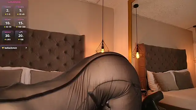 AngelinaRoss  online show from March 2025 05:49:02 PM