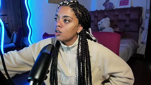 ladyrd1 online show from March 2025 04:41:02 AM