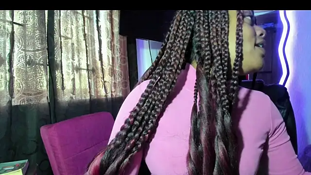 Snapshot of ladyrd1 chatting on December 2025 08:27:02 PM ladyrd1 online show from December 2025 08:27:02 PM