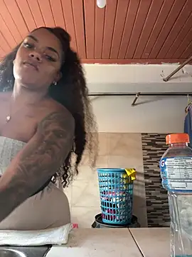 Snapshot of ladyrd1 chatting on January 2026 08:23:01 PM ladyrd1 online show from January 2026 08:23:01 PM