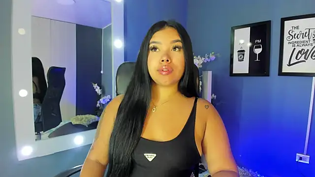 MarianaGarciaa   online show from April 2026 06:57:01 PM