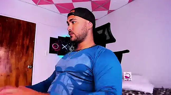 Sebas-hott online show from January 2025 03:18:02 AM