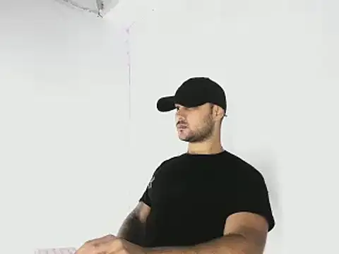 Sebas-hott online show from October 2025 10:27:02 PM