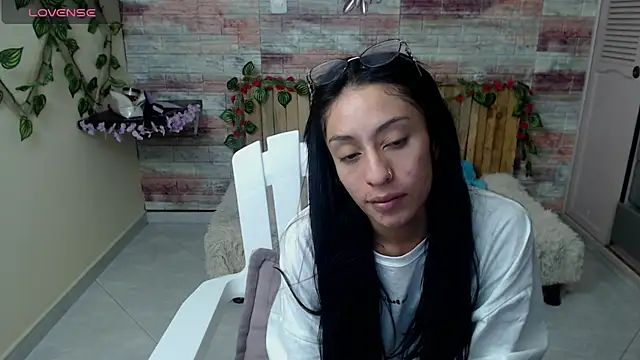 Snapshot of Lucy_joi chatting on January 2025 07:27:02 AM Lucy joi online show from January 2025 07:27:02 AM