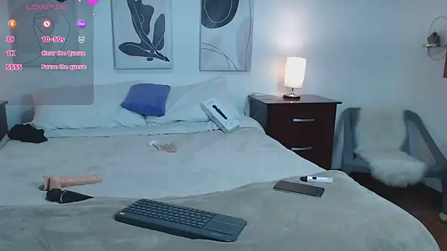 Snapshot of Lucy_joi chatting on February 2025 04:46:02 AM Lucy joi online show from February 2025 04:46:02 AM