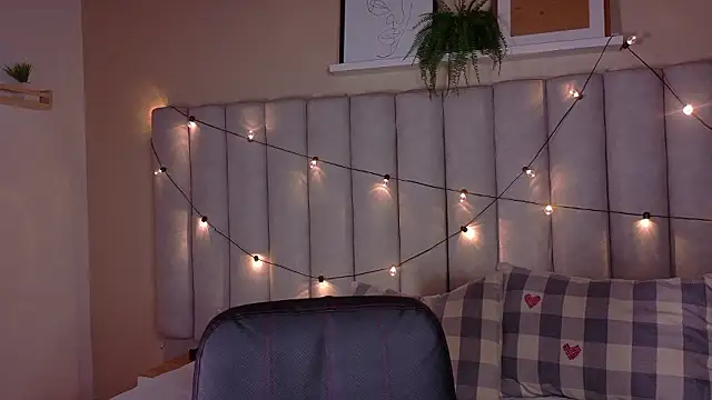 alaia-rogers online show from February 2026 11:42:01 AM