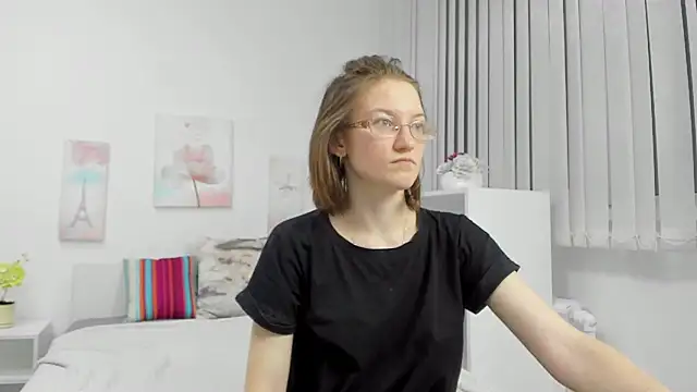 Snapshot of Fiery_mary chatting on February 2025 01:25:02 AM Fiery mary online show from February 2025 01:25:02 AM