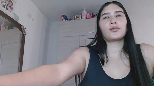 Naomi D online show from April 2026 10:15:02 PM