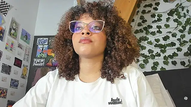 Ada gales  online show from December 2024 12:45:02 AM