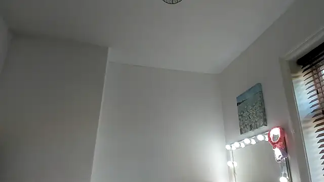 Snapshot of Alexia-Lee chatting on January 2025 01:25:02 PM Alexia-Lee online show from January 2025 01:25:02 PM