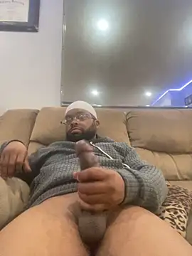 Enos3 online show from October 2025 12:31:01 PM