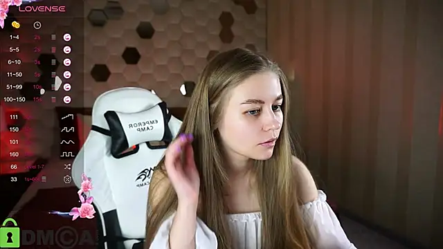 Polumna cute online show from February 2025 02:13:02 PM