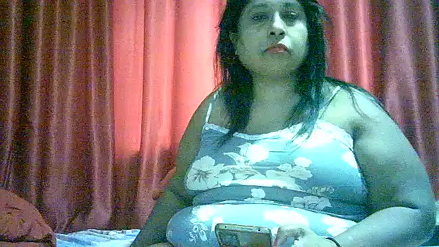 Snapshot of raniofsex02 chatting on September 2025 05:18:02 AM raniofsex02 online show from September 2025 05:18:02 AM