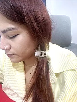 ZUCAAT online show from December 2025 04:32:01 AM