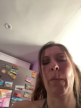 Lwhite1 online show from May 2026 12:54:01 PM
