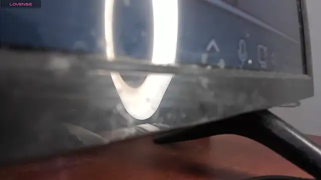 evelyn 23 online show from November 2025 04:18:01 PM