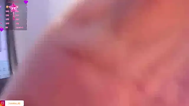 Snapshot of evelyn_23 chatting on February 2026 03:36:01 AM evelyn 23 online show from February 2026 03:36:01 AM