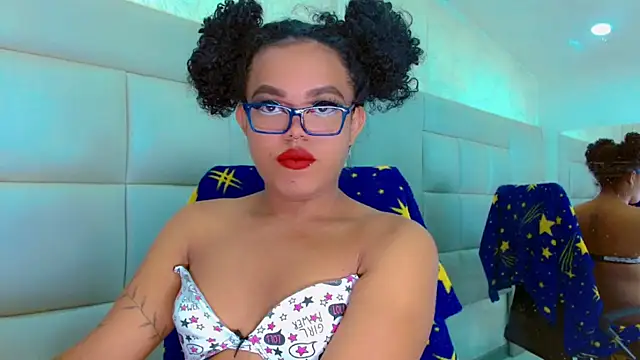 KayleighDreams  online show from February 2025 04:59:02 AM