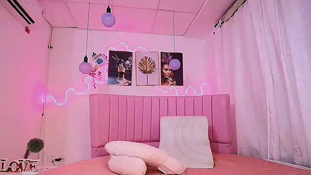 Azul horney online show from January 2025 11:45:02 PM