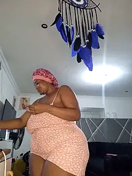 Snapshot of CocoBootyyy chatting on February 2026 04:54:01 PM CocoBootyyy online show from February 2026 04:54:01 PM